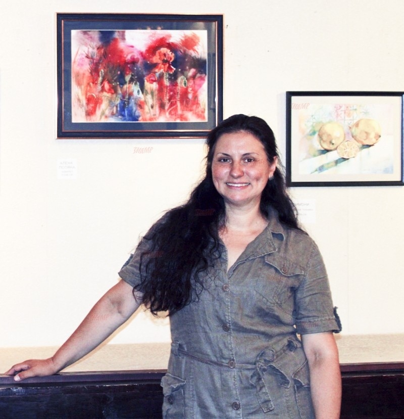 Художничката Милена Димитрова: Чувствам и горя с цветовете